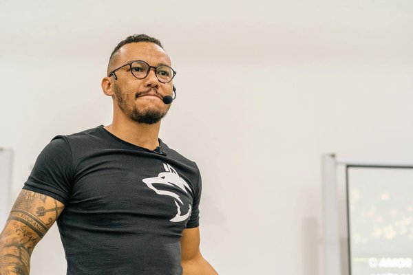 Revamping Workplace Wellness: Cutting-Edge Strategies for UK Enterprises